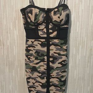 Mid length camo dress size L